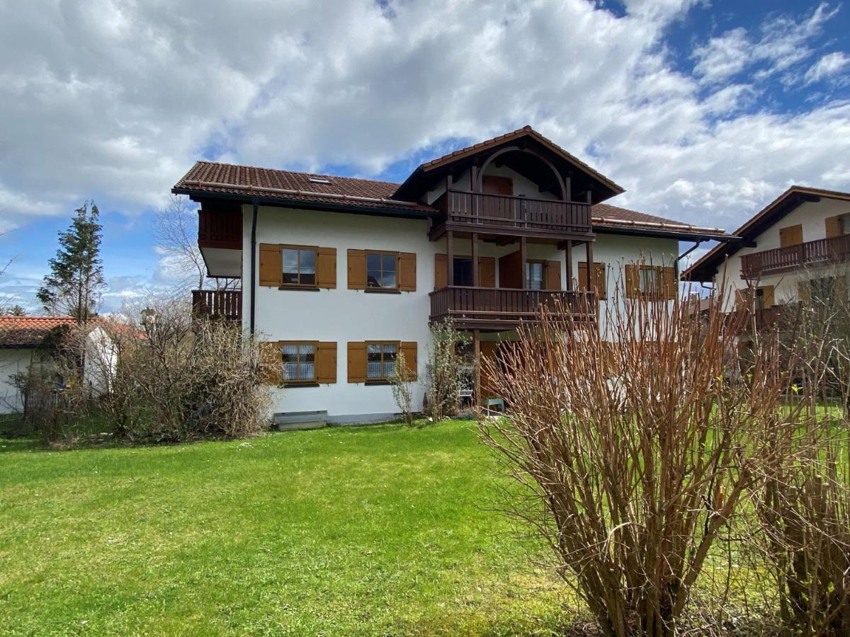 Modern Eingerichtete Wohnung Mit 2 Schlafzimmern برغن المظهر الخارجي الصورة