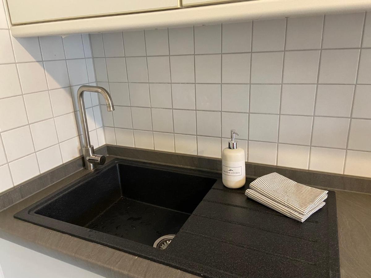 Modern Eingerichtete Wohnung Mit 2 Schlafzimmern برغن المظهر الخارجي الصورة