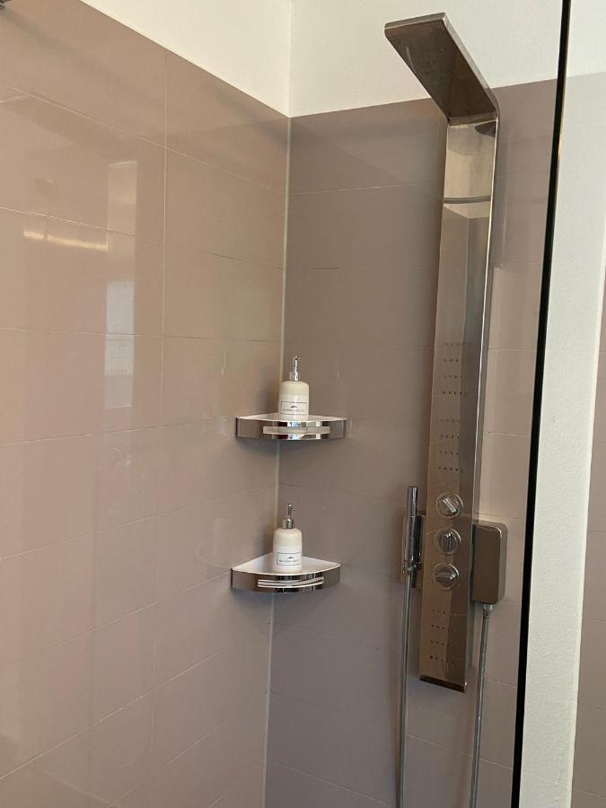 Modern Eingerichtete Wohnung Mit 2 Schlafzimmern برغن المظهر الخارجي الصورة